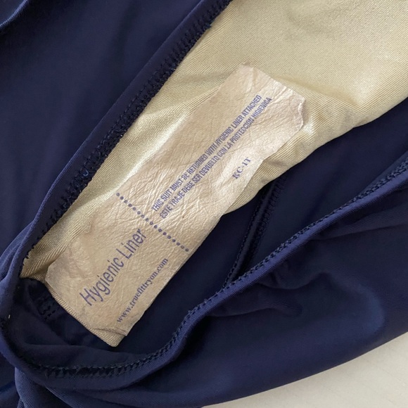 Maxine of Holliwood Women’s One Piece Skirted Swimsuit Blue/Pink Size 12. - Picture 13 of 16